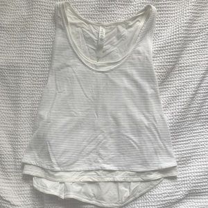 Lululemon workout tank